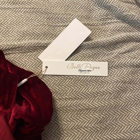 off shoulder wine red velvet cocktail dress - Picture 4 of 5